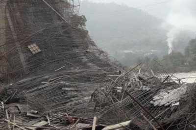 ऋषिकेश-बद्रीनाथ हाईवे पर निर्माणाधीन पुल टूटा, 6 मजदूर घायल- 2 मजदूरों की मौत