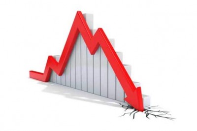 200 अंकों की गिरावट के साथ लाल निशान पर सेंसेक्स, निफ्टी भी 17900 के नीचे