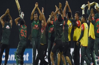 श्रीलंकाई खिलाड़ियों  ने किया  'नागिन डांस' बांग्लादेश को पिलाया उसका ही कड़वा 'जहर'