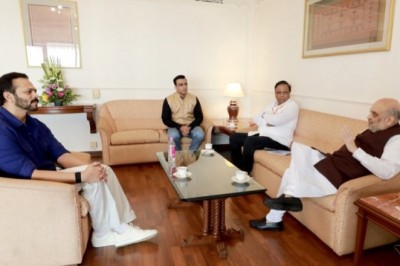 अमित शाह से मुलाकात करने पहुंचे रोहित शेट्टी, यूजर्स बोले- कुछ बड़ा होने वाला है