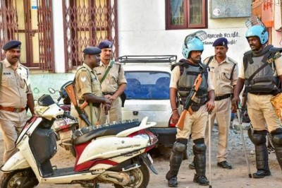 तमिलनाडु में कई जगहों पर छापेमारी,  कुछ लोगों के ISIS से संबंध होने के संदेह में कार्रवाई