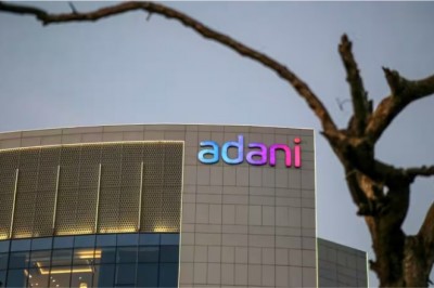उद्योगपति गौतम अदाणी की संपत्ति 4.3 अरब डॉलर बढ़ी, कंपनियों के शेयर चढ़े