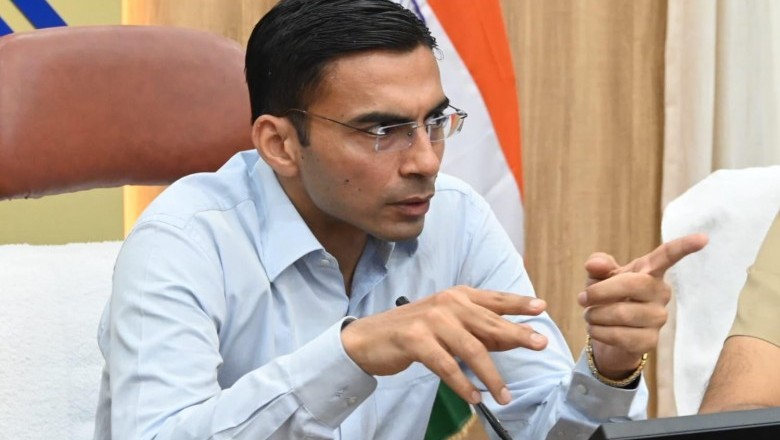 मजबूरी मौनता निष्क्रियता: दून प्रशासन का परिचय नहीं; सेवाएं बाधित करने वाले पर लगेगा एस्मा: डीएम