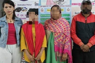 गुमशुदा नाबालिग को 11 घंटे के अन्दर सकुशल बरामद कर दून पुलिस में लौटाई परिजनों के चेहरे की मुस्कान