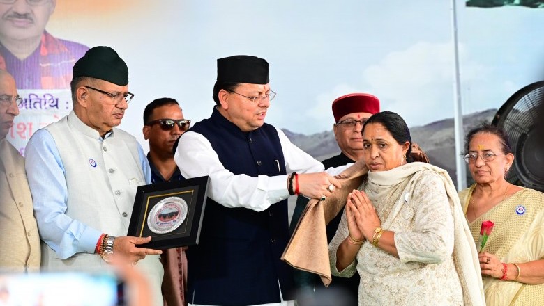 परमवीर चक्र विजेताओं की अनुग्रह राशि 50 लाख से बढ़ाकर की गई डेढ़ करोड़