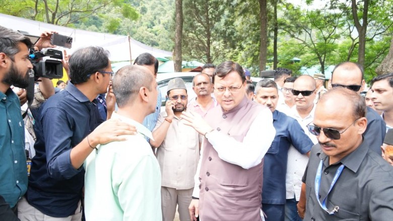 आपदा प्रभावित धराली क्षेत्र में राहत और बचाव अभियान युद्धस्तर पर जारी