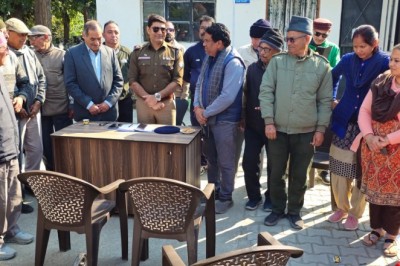 बुजुर्गों द्वारा सम्मान दून पुलिस की कार्यशैली का परिणाम