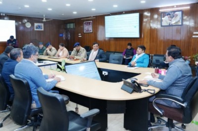 आढ़त बाजार पुनर्निर्माण कार्य का 20 जनवरी तक जीओ जारी करने के निर्देश