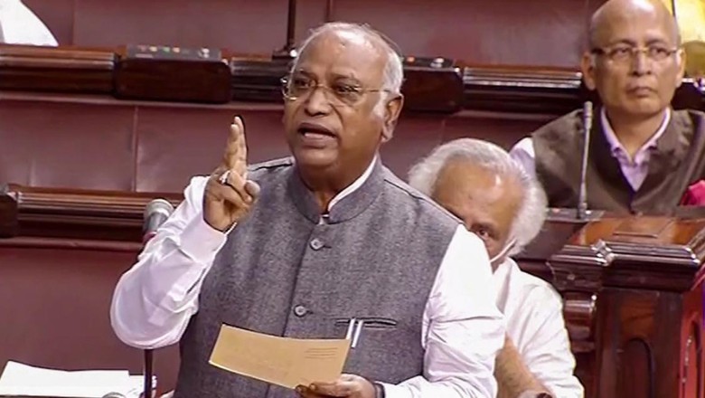ED: समन पर खड़गे बोले- हमें डराया जा रहा, गोयल का पलटवार- आपकी सरकार में ऐसा होता होगा, हमारी में नहीं