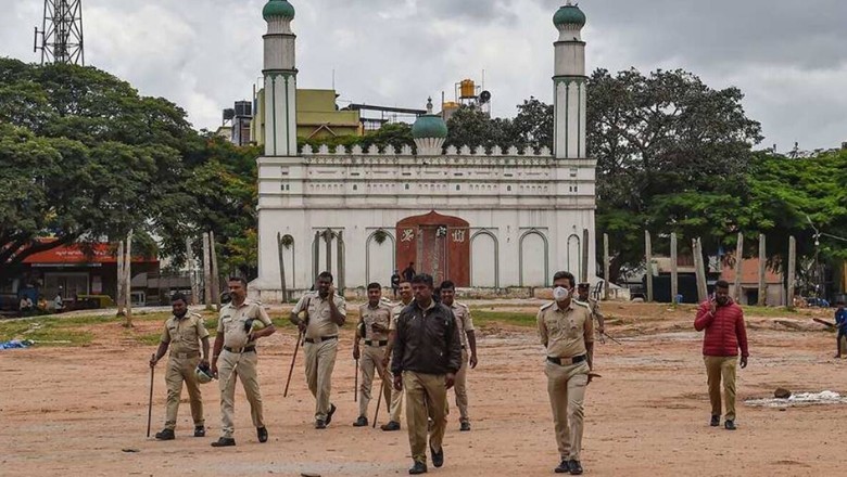 Karnataka: ईदगाह मैदान में गणेश पूजा की घोषणा से विवाद, 1600 पुलिसकर्मी मौजूद