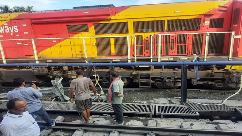 Train Derailed: काशीपुर में मालगाड़ी का इंजन पटरी से उतरा