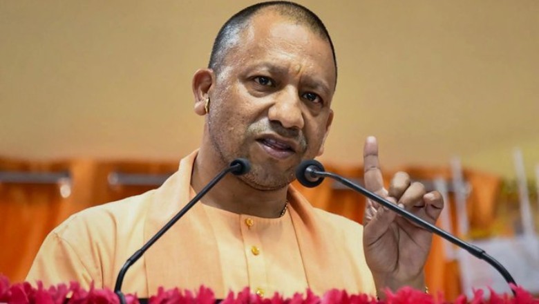रामास्वामी मंदिर पहुंचे मुख्यमंत्री योगी आदित्यनाथ, रामानुजाचार्य की प्रतिमा का किया अनावरण