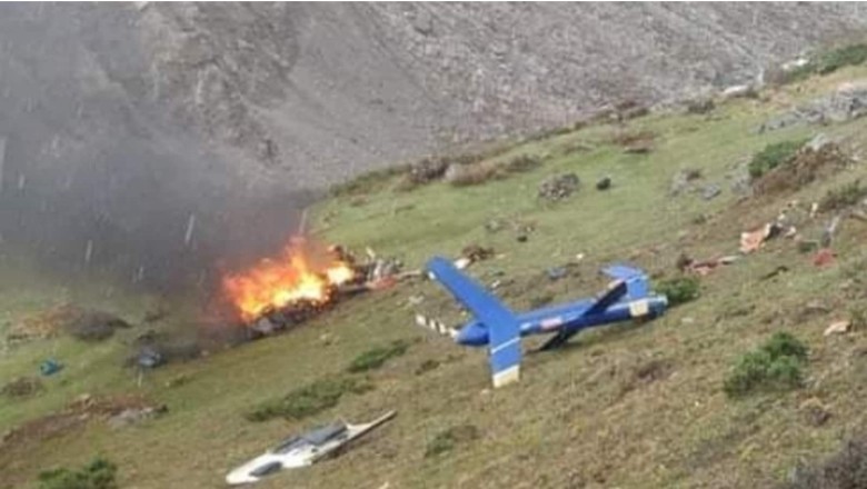 केदारनाथ से लौटते समय गरुड़चट्टी में हेलीकॉप्टर हुआ क्रैश, पायलट समेत सात लोगों की मौत