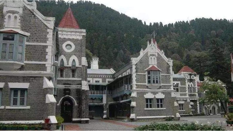 Uttarakhand High Court: भर्ती घोटाले की सीबीआई जांच को लेकर कांग्रेस नेता भुवन कापड़ी की याचिका खारिज
