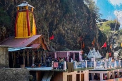 शीतकाल के लिए बंद हुए गंगोत्री धाम के कपाट, अगले छह महीने यहां होगी पूजा