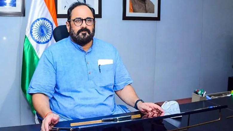 यूजर्स की शिकायत और समाधान के लिए जल्द बनाई जाएगी शिकायत अपीलीय पैनल, आईटी मंत्री ने की घोषणा