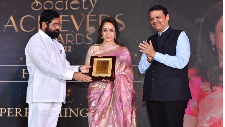 हेमा मालिनी को प्राइड ऑफ नेशन अवॉर्ड, महाराष्ट्र के मुख्यमंत्री एकनाथ शिंदे के हाथों सम्मानित