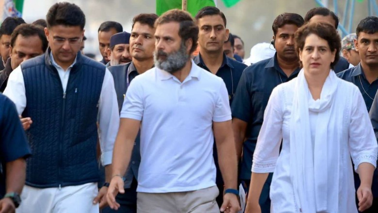Bharat Jodo Yatra: पहली बार प्रियंका, रॉबर्ट व बेटा रेहान भारत जोड़ो यात्रा में शरीक