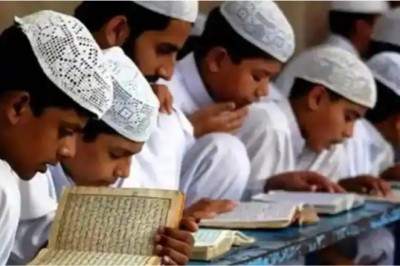 UP: मदरसों के आठवीं तक के छात्रों को नहीं मिलेगी छात्रवृत्ति, शैक्षिक सत्र 2022-23 से लागू होगा नियम