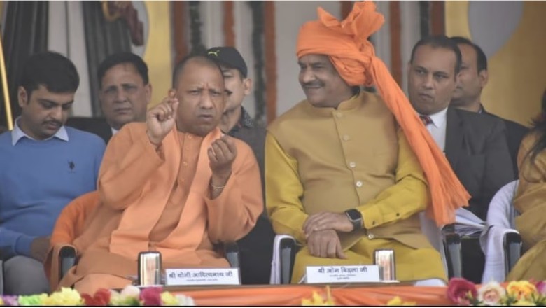 UP: एमपी संस्थापक सप्ताह समारोह में बोले योगी-भारत को विकसित राष्ट्र बनाने में नौजवानों की भूमिका अहम