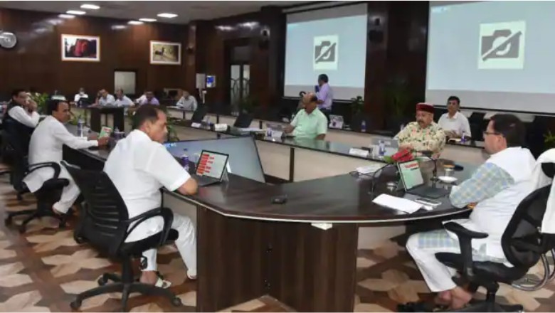 सीएम धामी ने बुलाई कैबिनेट बैठक, जोशीमठ पुनर्वास और राहत पैकेज पर फैसला आज