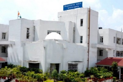 Uttarakhand: विधानसभा में 2016 से पहले की भर्ती को लेकर असमंजस