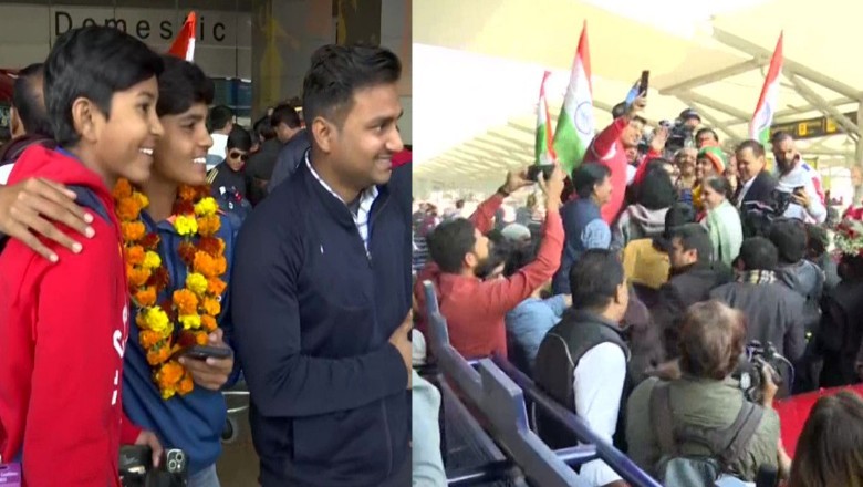 U-19 WC: चैंपियन अंडर-19 भारतीय महिला टीम का दिल्ली एयरपोर्ट पर जोरदार स्वागत