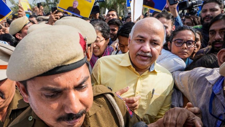 Liquor Scam: मनीष सिसोदिया से इन मुद्दों पर सीबीआई ने पूछे सवाल
