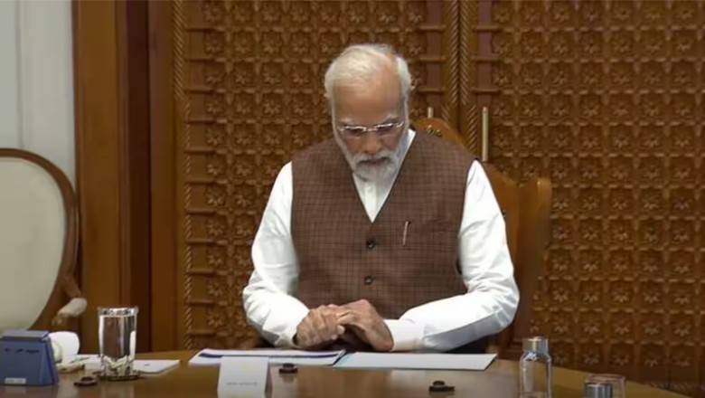 कोरोना के बढ़ते मामलों के बीच पीएम मोदी ने की उच्चस्तरीय बैठक, हालात-तैयारियों की हुई समीक्षा