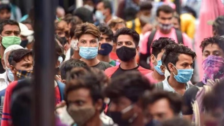 भारत में फिर बढ़े मामले, सक्रिय मरीज 61 हजार के करीब