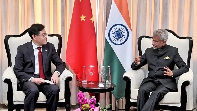 SCO: एस जयशंकर ने की अपने चीनी समकक्ष संग वार्ता
