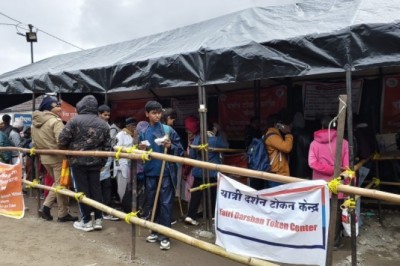 देश दुनिया से पहुंचने वाले श्रद्धालुओं का यात्रा अनुभव सुखद एवं सुगम बनाने के लिए हर संभव प्रयास कर रहे हैं............पर्यटन अधिकारी राहुल चौबे