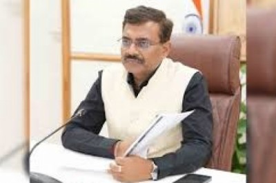 मुख्य सचिव श्री आनंद बर्द्धन ने समस्त विभागों को किया  निर्देशित