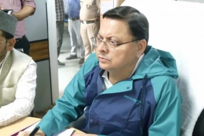 रेस्क्यू ऑपरेशन तेज, CM धामी ग्राउंड जीरो पर