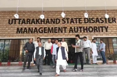 धराली आपदा रेस्क्यू ऑपरेशन के तहत अब तक 13 सौ लोगों को अब तक सकुशल निकाला जा चुका .................विनय रुहेला