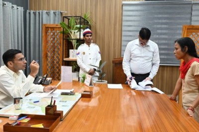 नए रूप में देहरादून जिला  प्रशासन, संवेदना; मदद; न्याय; एक्शन; प्रवर्तन