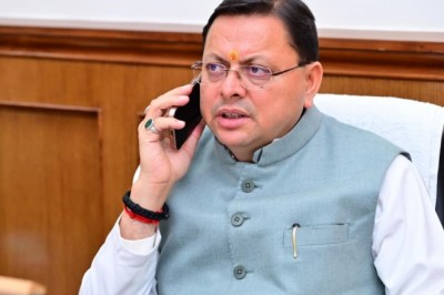 उत्तराखंड के मुख्यमंत्री श्री पुष्कर सिंह धामी ने आज हरियाणा के मुख्यमंत्री श्री नायब सिंह सैनी से दूरभाष पर वार्ता की