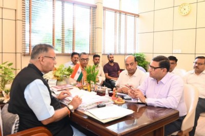 कैबिनेट मंत्री गणेश जोशी ने  मसूरी विधानसभा क्षेत्र में सिंचाई विभाग की योजनाओं की समीक्षा की