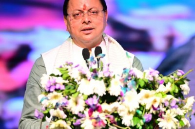 मुख्यमंत्री श्री पुष्कर सिंह धामी ने बुधवार को लेखक गांव, थानों, देहरादून में आयोजित स्पर्श हिमालय महोत्सव-2025 के समापन सत्र में प्रतिभाग किया।