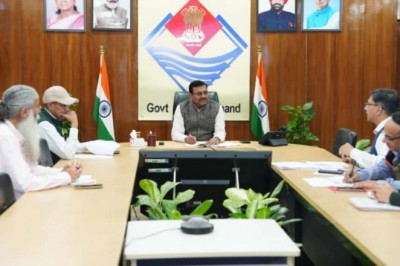 गणतंत्र दिवस,स्वतंत्रता दिवस और राज्य स्थापना दिवस के अवसर पर की गई घोषणाओं को प्राथमिकता में लेने के दिए निर्देश