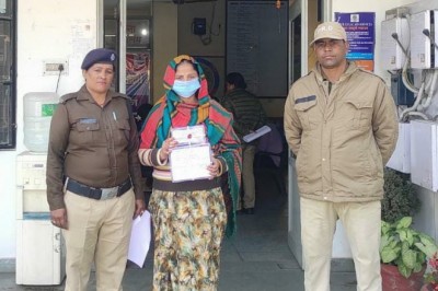 अवैध मादक पदार्थ के साथ 01 महिला नशा तस्कर को दून पुलिस ने किया गिरफ्तार,