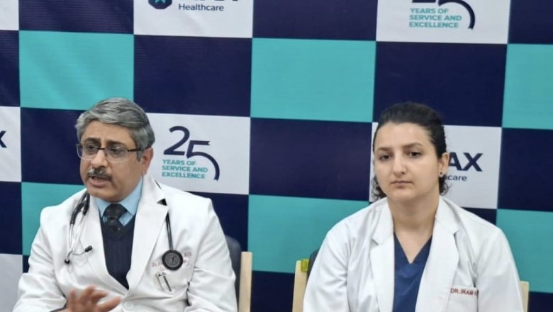 मैक्स सुपर स्पेशलिटी हॉर्स्पिटल के चिकित्सकों के कुशल प्रयासों से एक 45 वर्षीय स्कूल शिक्षिका को विंडपाइप (श्वासनली) की दुर्लभ व जानलेवा चोट से बचा लिया गया