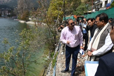 मुख्य सचिव ने किया भवाली-रातिघाट बाईपास, श्री कैंचीधाम मंदिर में निर्माण कार्यों का स्थलीय निरीक्षण