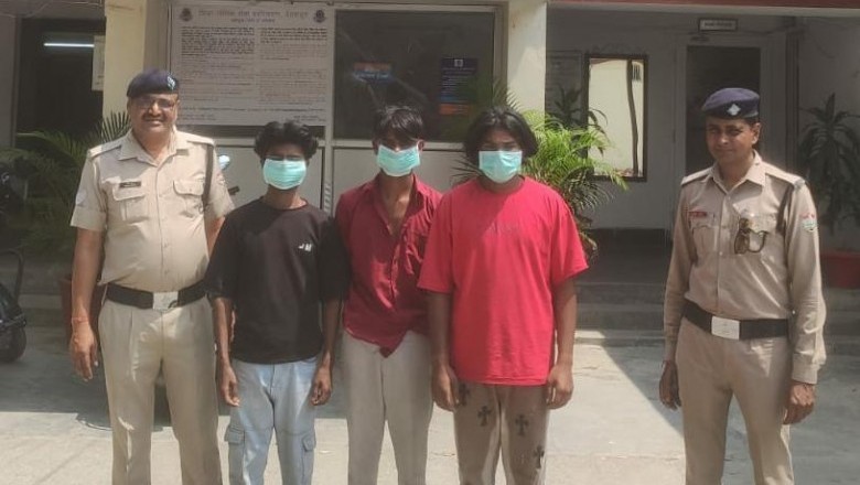 सार्वजनिक स्थान पर हुडदंग करने वालों को दून पुलिस ने पढाया कानून का पाठ