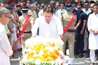 पूर्व मुख्यमंत्री मेजर जनरल भुवन चंद्र खंडूड़ी (से.नि) की अंतिम यात्रा में उमड़ा जनसैलाब