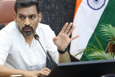अर्धकुंभ मेला 2027 हेतु प्रस्तावित निर्माण कार्यों को एनएमसीजी की अनुमति एवं निर्धारित एसओपी के अनुसार पूर्ण किए जाएं..................  जिलाधिकारी