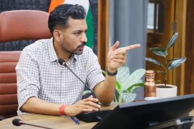 ई-ऑफिस व्यवस्था प्रभावी एवं सुगम बनाने के डीएम ने दिए निर्देश