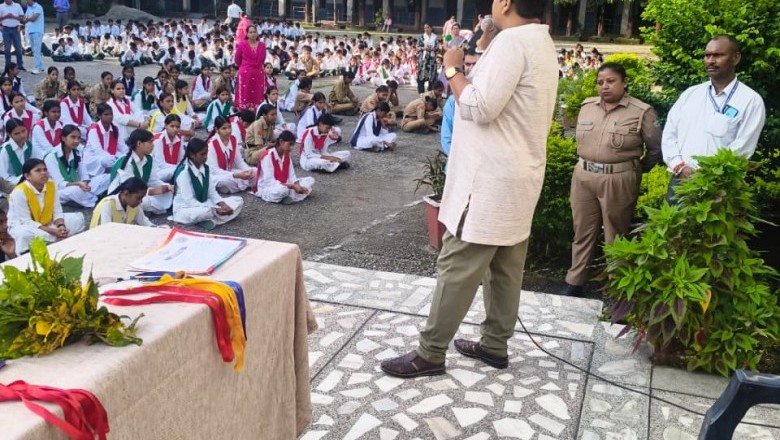 कैंप का नाम -बच्चों की सुरक्षा हेतु चाइल्ड हेल्पलाइन 1098 जागरूकता कार्यक्रम।