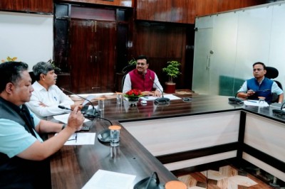 मुख्य सचिव ने की 25 बिंदु कार्यक्रम की समीक्षा